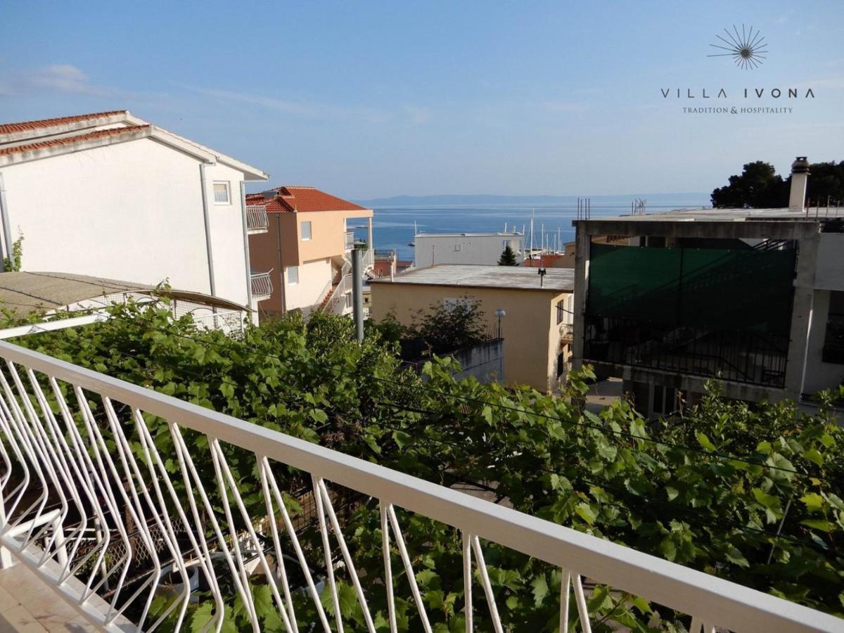 B&B villa IVONA Baška Voda Exteriör bild